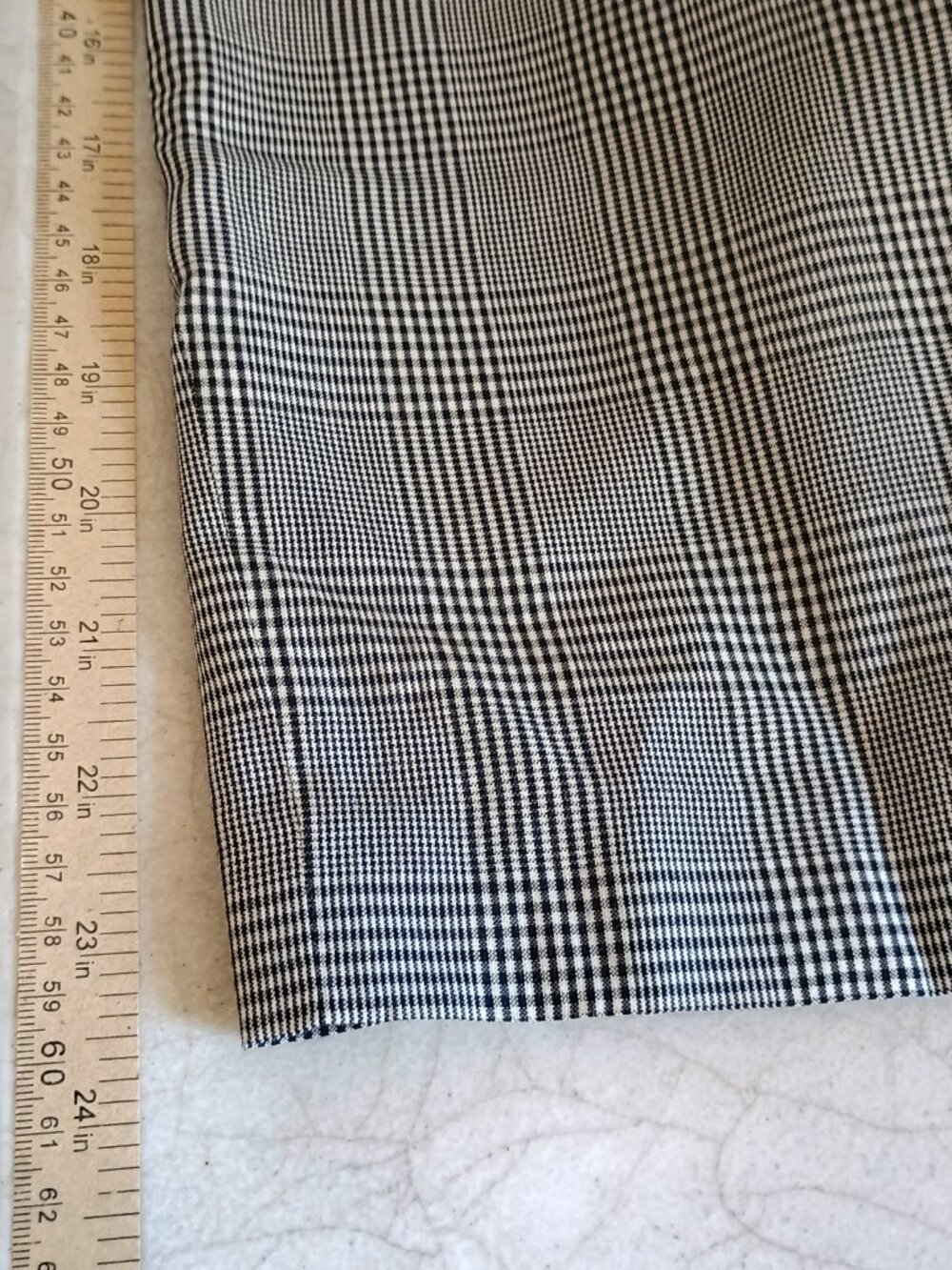 Le Suit 2 Pc women skirt suit 8P gray black plaid 2 pockets fully lined career - Picture 12 of 12